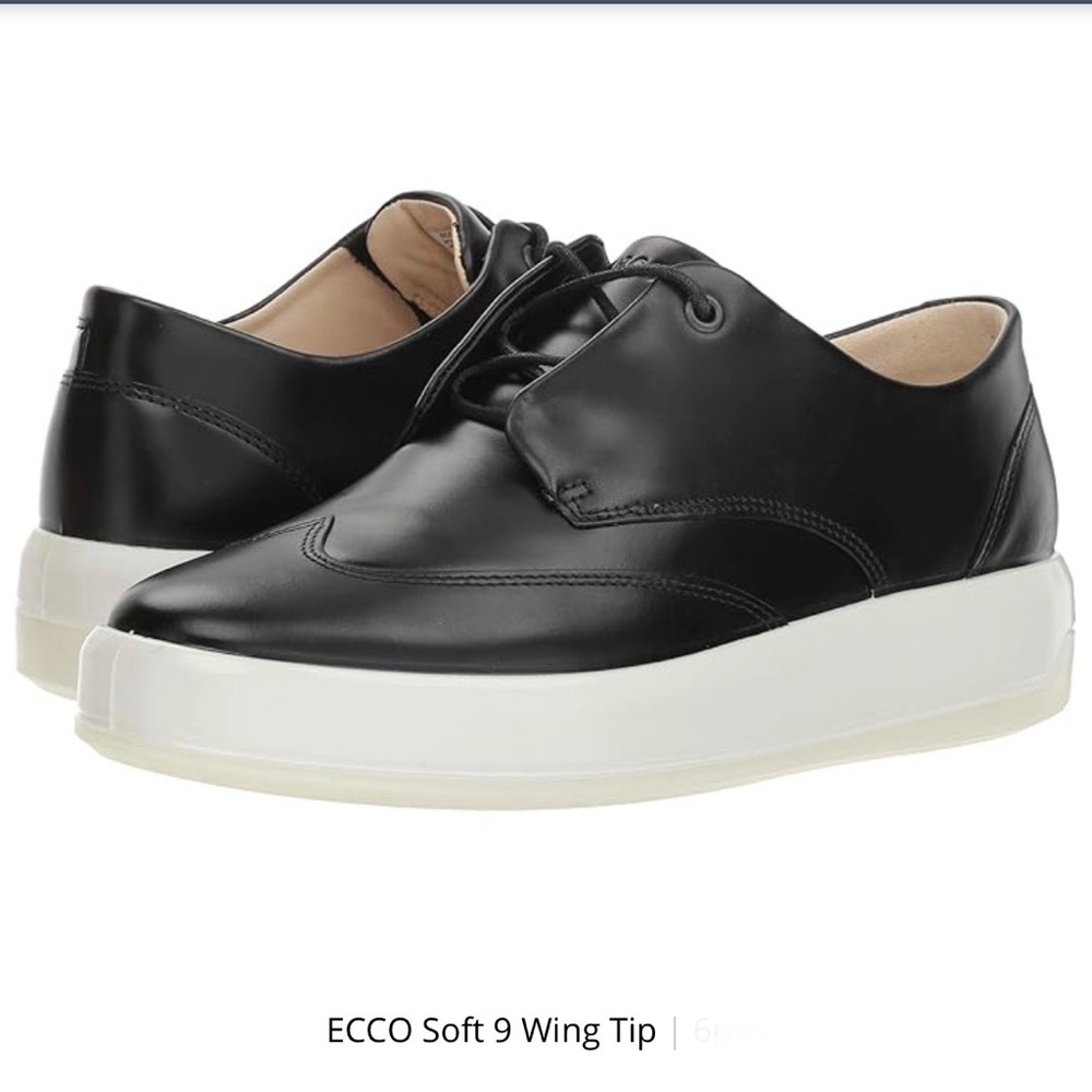 ECCO Soft 9 Black Sneakers
